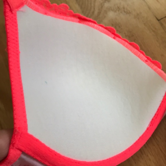 🌺Victoria’s Secret Bra - Picture 4 of 8